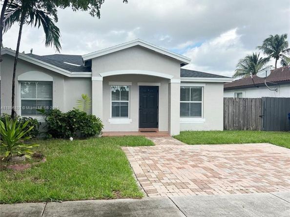 11371 SW 246th Ter, Homestead FL 33032