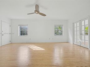 73 Edgewater Dr 3, Coral Gables FL 33133