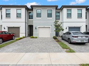 2137 Appleton Cir N, Oakland Park FL 33309