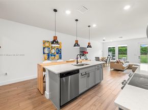 2137 Appleton Cir N, Oakland Park FL 33309