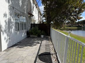 10832 NW 84th St, Doral FL 33178