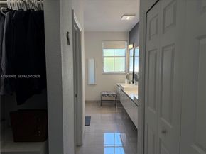 10832 NW 84th St, Doral FL 33178