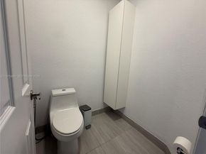 10832 NW 84th St, Doral FL 33178