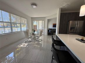 10832 NW 84th St, Doral FL 33178