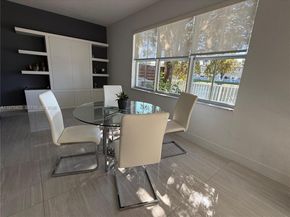 10832 NW 84th St, Doral FL 33178