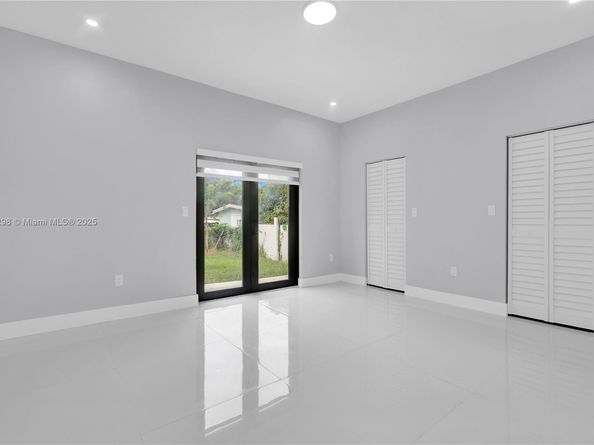 23070 SW 123 Ct, Miami FL 33170