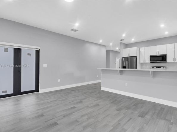 23070 SW 123 Ct, Miami FL 33170