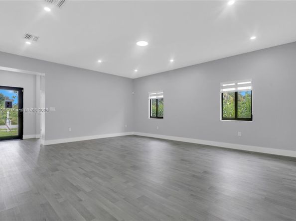 23070 SW 123 Ct, Miami FL 33170