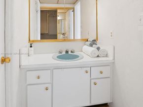 300 Diplomat Pkwy 601, Hallandale Beach FL 33009