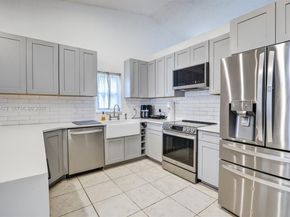 9731 NW 32nd Mnr, Sunrise FL 33351