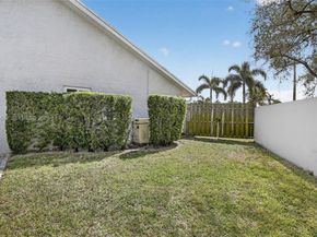 9731 NW 32nd Mnr, Sunrise FL 33351