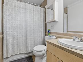 9731 NW 32nd Mnr, Sunrise FL 33351