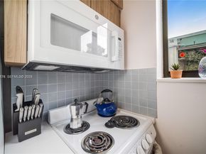 13654 NE 20th Pl, North Miami Beach FL 33181