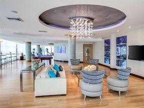244 Biscayne Blvd 4608, Miami FL 33132