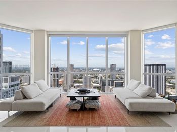 244 Biscayne Blvd