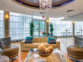 244 Biscayne Blvd 4608, Miami FL 33132