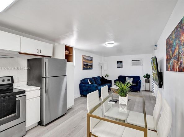 1943 Rodman Street, Hollywood FL 33020