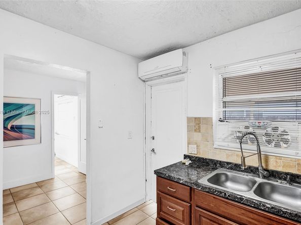 1943 Rodman Street, Hollywood FL 33020