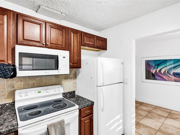 1943 Rodman Street, Hollywood FL 33020