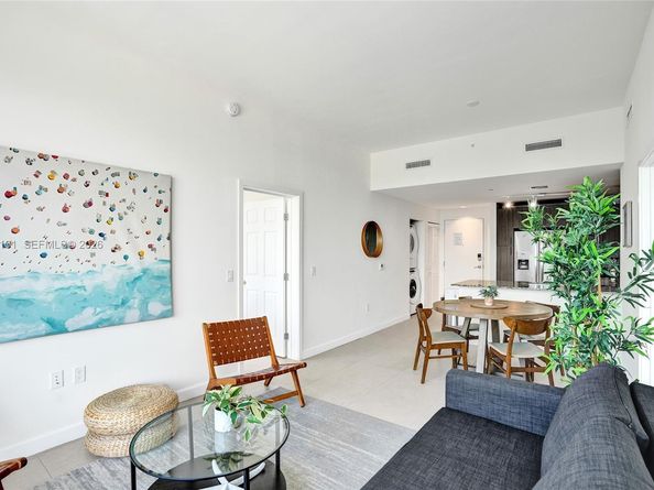 5350 NW 84th Ave 1804, Doral FL 33166