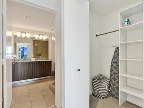 5350 NW 84th Ave 1804, Doral FL 33166