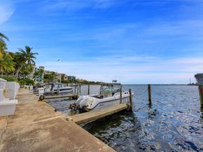1600 S Bayshore Ln 8D, Coconut Grove FL 33133