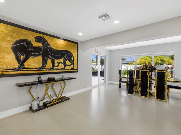 1104 N 13th Ter, Hollywood FL 33019