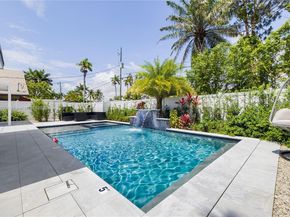 1104 N 13th Ter, Hollywood FL 33019
