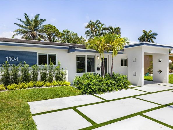 1104 N 13th Ter, Hollywood FL 33019