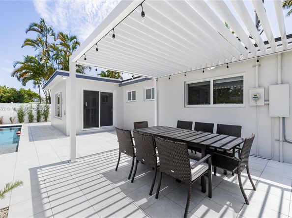 1104 N 13th Ter, Hollywood FL 33019