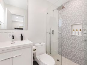 1104 N 13th Ter, Hollywood FL 33019