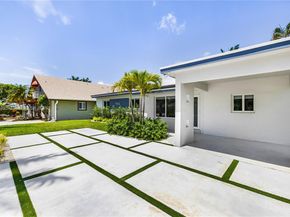 1104 N 13th Ter, Hollywood FL 33019