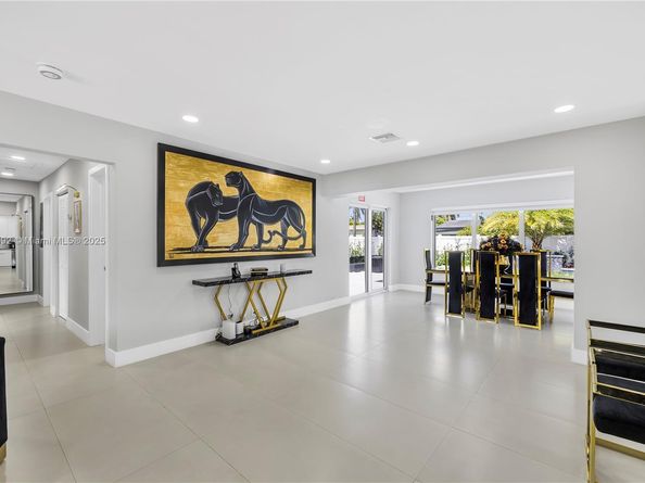 1104 N 13th Ter, Hollywood FL 33019