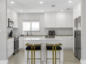 1104 N 13th Ter, Hollywood FL 33019
