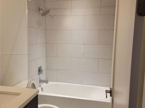 9133 NW 33rd St, Doral FL 33172