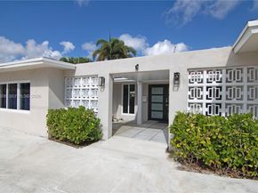 1245 Garfield St, Hollywood FL 33019