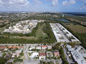 1245 Garfield St, Hollywood FL 33019