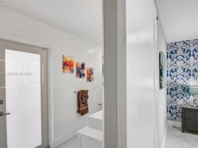 1245 Garfield St, Hollywood FL 33019