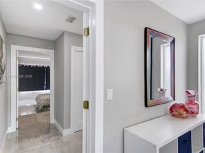 1245 Garfield St, Hollywood FL 33019