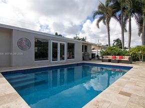 1245 Garfield St, Hollywood FL 33019