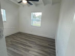 1582 NW 5th Ave, Pompano Beach FL 33060