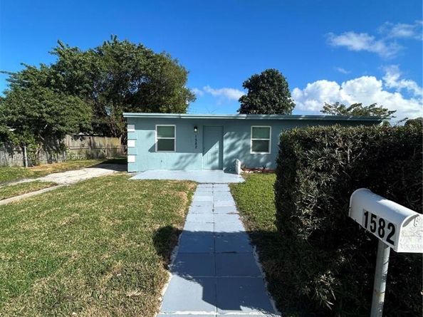 1582 NW 5th Ave, Pompano Beach FL 33060
