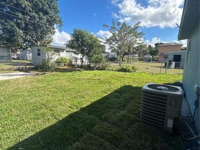 1582 NW 5th Ave, Pompano Beach FL 33060