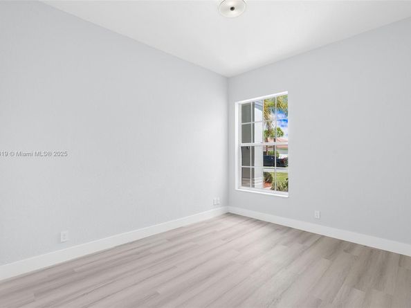 4629 Mariners Cove Dr, Wellington FL 33449