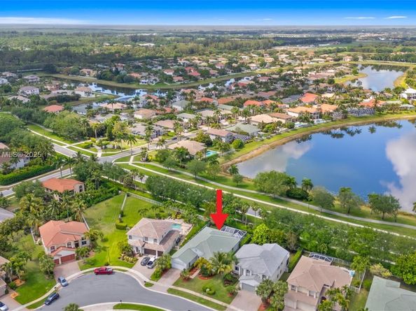 4629 Mariners Cove Dr, Wellington FL 33449