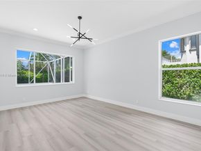 4629 Mariners Cove Dr, Wellington FL 33449