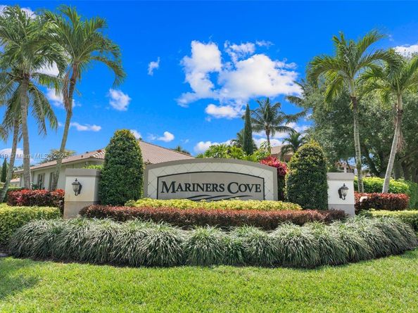 4629 Mariners Cove Dr, Wellington FL 33449