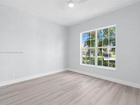 4629 Mariners Cove Dr, Wellington FL 33449