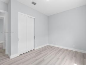 4629 Mariners Cove Dr, Wellington FL 33449