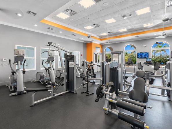 4629 Mariners Cove Dr, Wellington FL 33449
